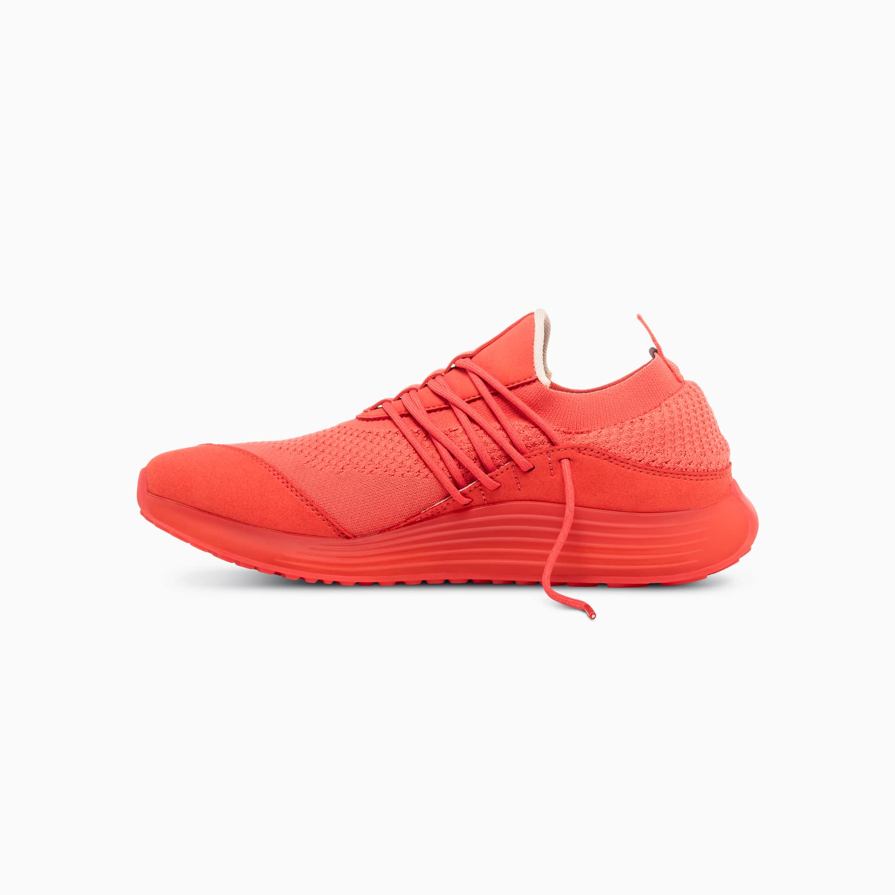 LANEEIGHT-TRAINER-AD-1-EarthRed-Left-min