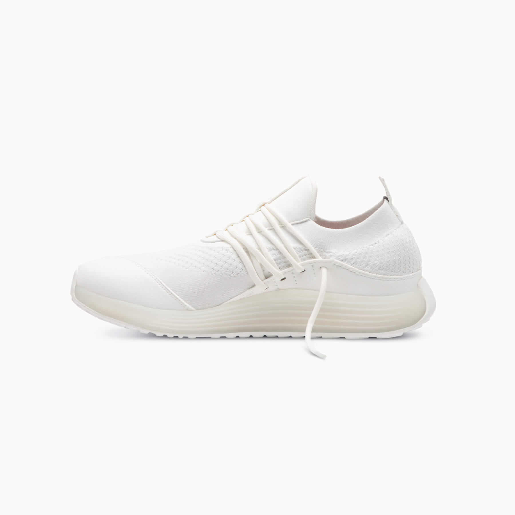 LANEEIGHT-TRAINER-AD-1-CloudWhite-Left.jpg